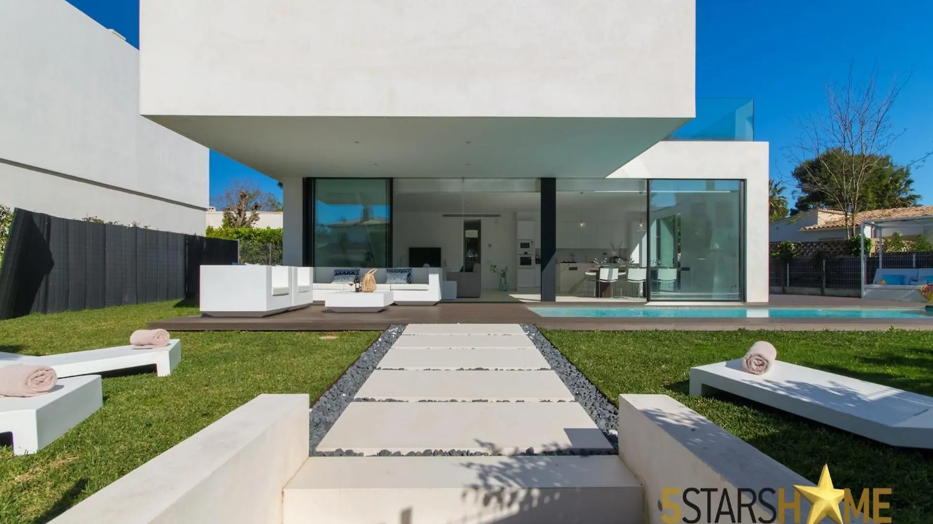 Villa, 180M To Sandy Beach Playa de Muro  0*, Playa de Muro (Mallorca) Espanha