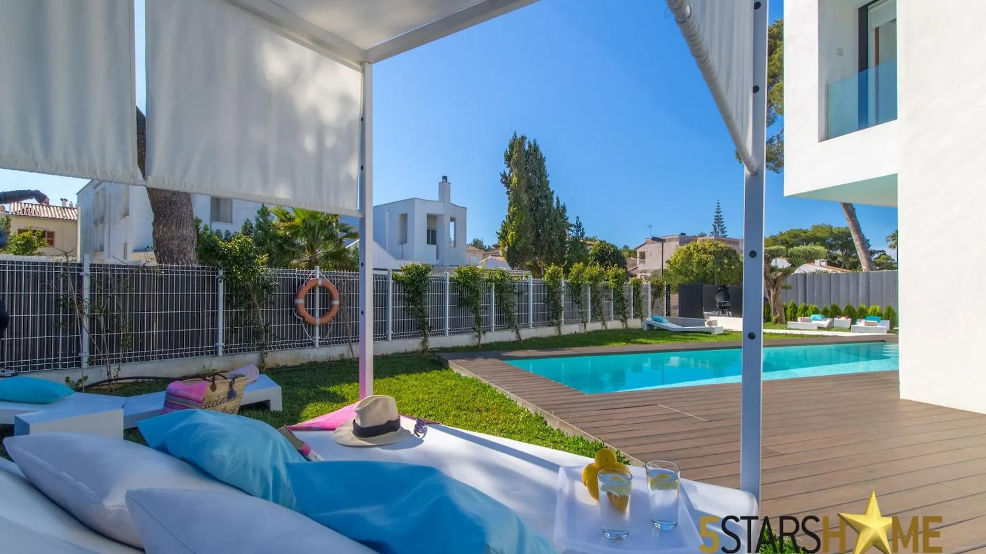 Villa, 180M To Sandy Beach Playa de Muro  0*, Playa de Muro (Mallorca)