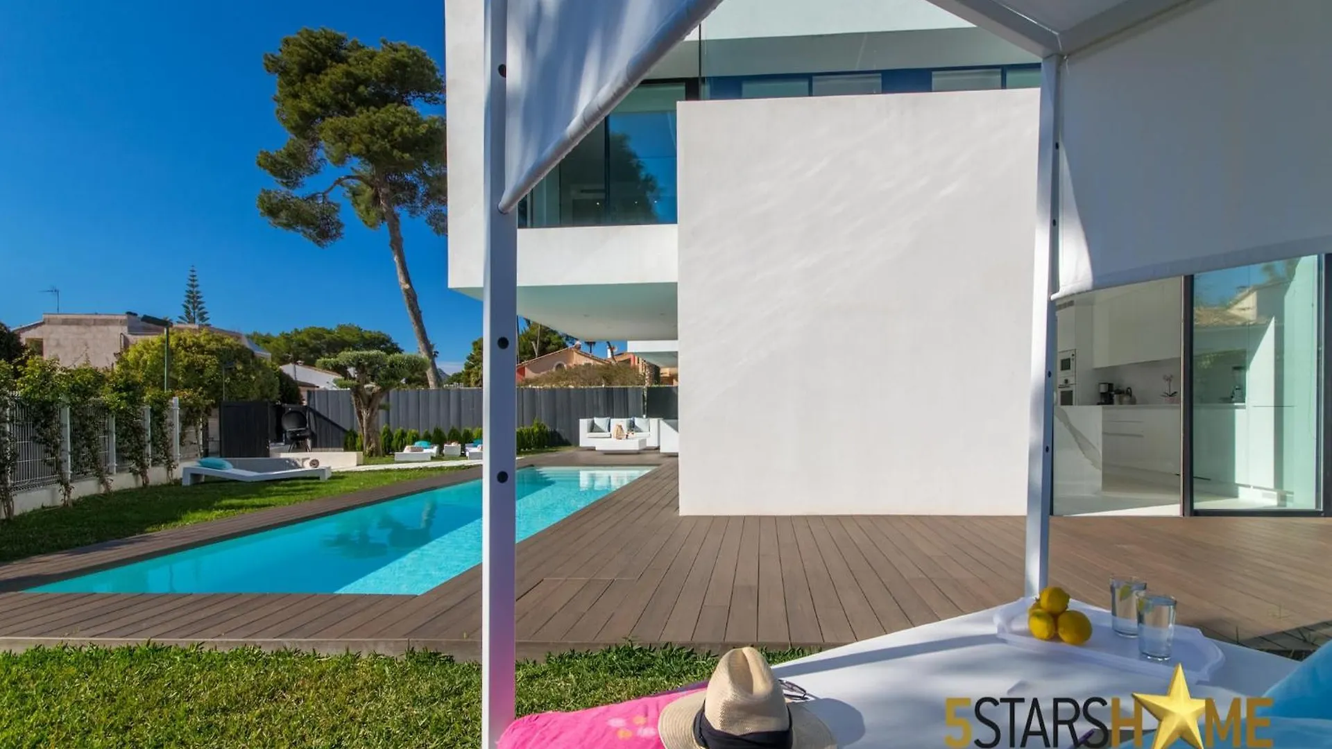 Villa, 180M To Sandy Beach プラヤ・デ・ムロ ヴィラ